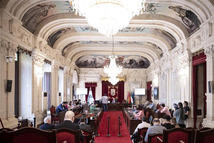 Pleno del sorteo de las mesas electorales en Málaga capital