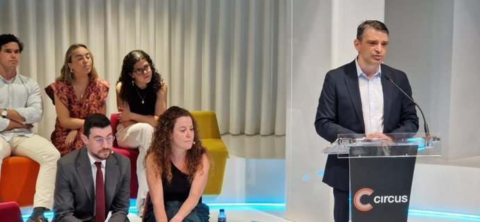 Archivo - El viceconsejero de Industria, Juan Carlos Campo