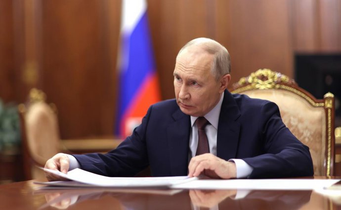 April 20, 2026, Moscow, Moscow Oblast, Russia: Russian President Vladimir Putin, listens to Penza Region Governor Oleg Melnichenko, deliver his report during a face-to-face meeting at the Kremlin, April 20, 2026 in Moscow, Russia.
