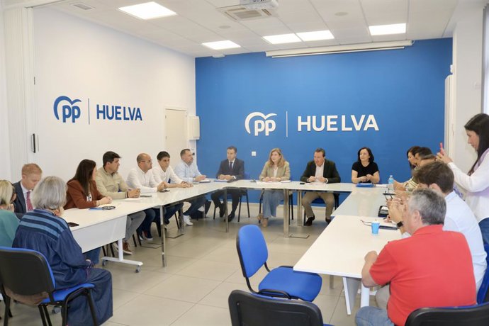 Reunião do Comitê de Campanha do PP de Huelva.