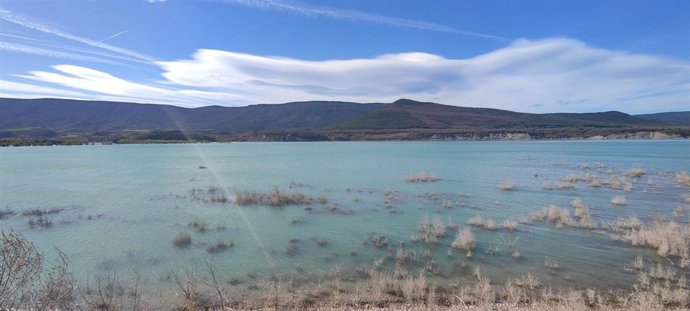 Embalse de Yesa en la parte aragonesa.