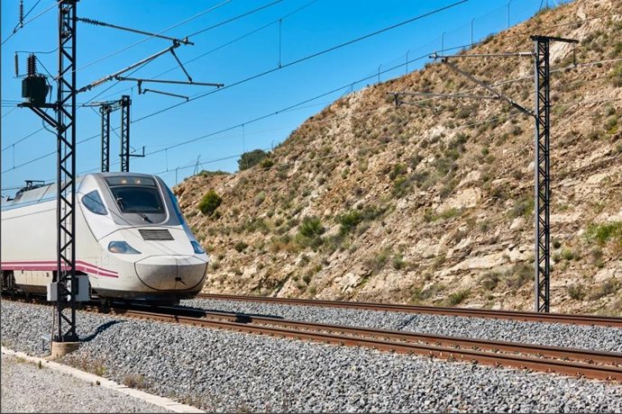 La UTE CAF-Magtel modernizará la seguridad del tramo ferroviario entre Espeluy (Jaén) y Córdoba.