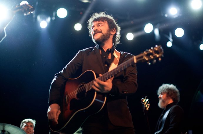 Archivo - El cantante Quique González