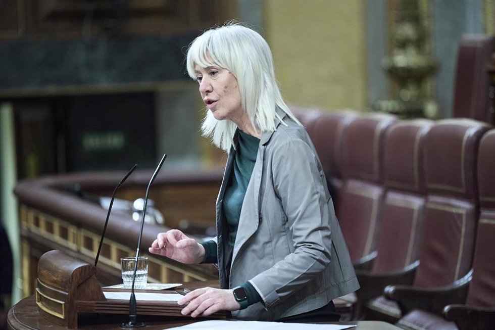Archivo - La diputada de Junts Marta Madrenas interviene durante una sesión plenaria, en el Congreso de los Diputados, a 26 de febrero de 2026, en Madrid (España).