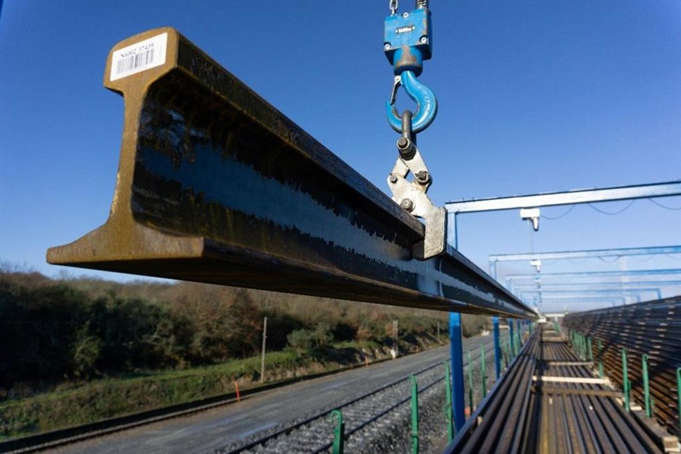 Autorizados por 26,4 millones la licitación de suministro de carril para la red ferroviaria en Navarra y La Rioja