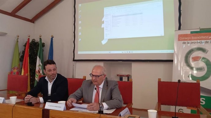 Javier Perales y Manuel Parras en la inauguración de la jornada.