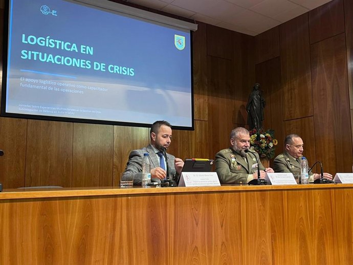 Jornada 'Logística en situaciones de crisis' en la UCAV.