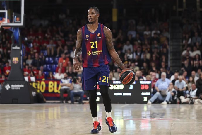 Will Clyburn of FC Barcelona in action during the EuroLeague Regular Season Round 38 match played between FC Barcelona and FC Bayern Munich at Palau Blaugrana on April 17, 2026 in Barcelona, Spain.