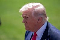 Trump defiende que Irán "no quiere que se cierre" Ormuz y asegura que solo quiere "guardar las apariencias"