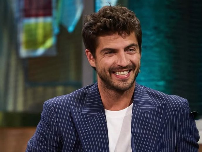 Maxi Iglesias ha reaparecido en 'La Revuelta'