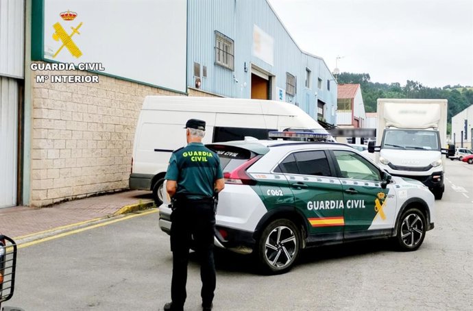 Investigado por robar acero inoxidable en una empresa de Reocín el mismo hombre que sustrajo focos de la A-67