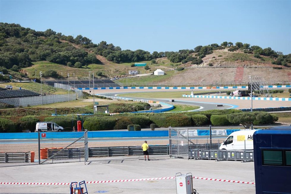 Archivo - El circuito de Jerez preparándose para acoger este fin de semana el Gran Premio de España de MotoGP 2025. Archivo.