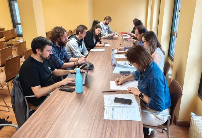 Reunión entre la Consejería de EDucación del Principado y los sindicatos que integran la Junta de Personal Docente no Universitario.