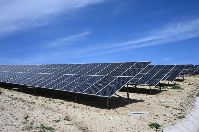 Archivo - Imagen de una planta fotovoltaica