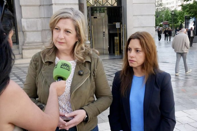 La candidata de Vox por Granada afirma que su formación "va a seguir defendiendo a los españoles por encima de todo" ante el proceso extraordinario de regularización de personas migrantes impulsado por el Gobierno de España.