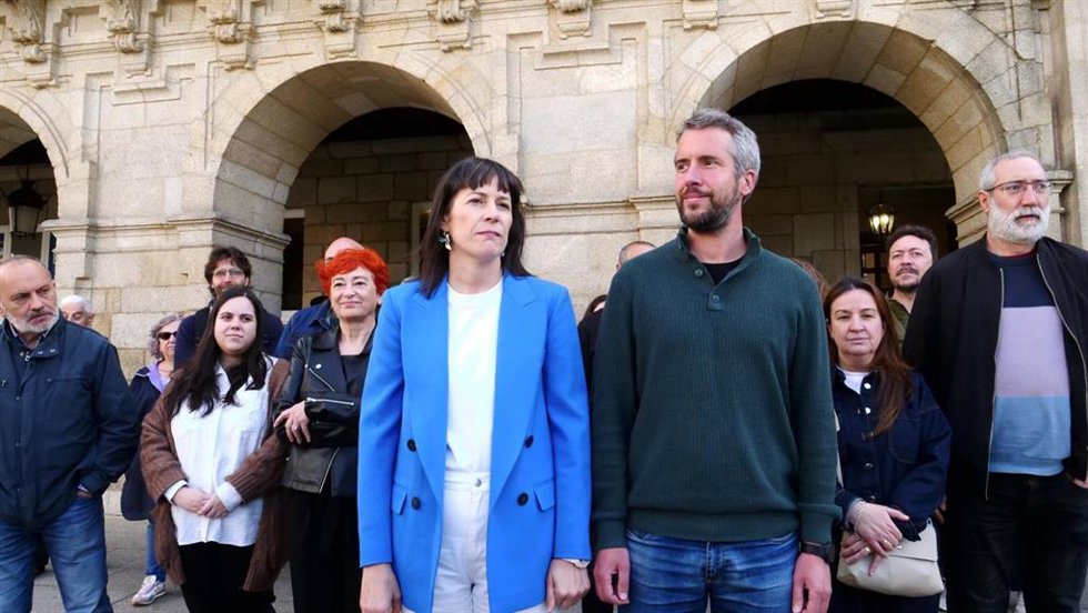 La portavoz nacional del BNG, Ana Pontón, junto a teniente de Alcaldía de Lugo, Rubén Arroxo, comparece ante los medios