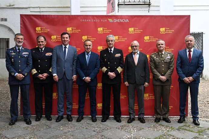 Ghenova impulsa el segundo Foro Almirante Bonifaz centrado en los retos del apoyo logístico en las Fuerzas Armadas.