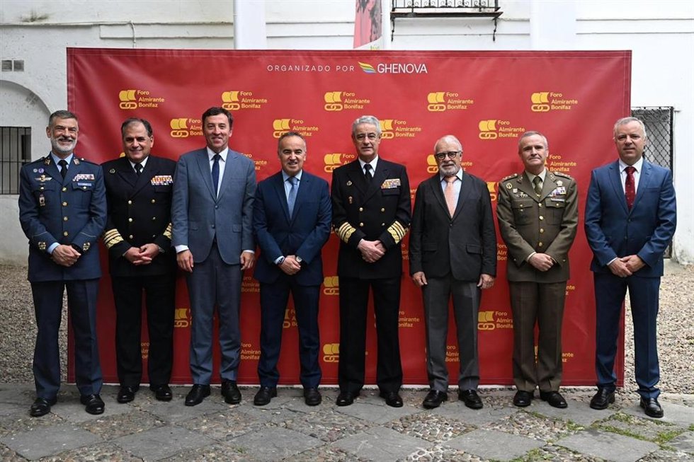 Ghenova impulsa el segundo Foro Almirante Bonifaz centrado en los retos del apoyo logístico en las Fuerzas Armadas.