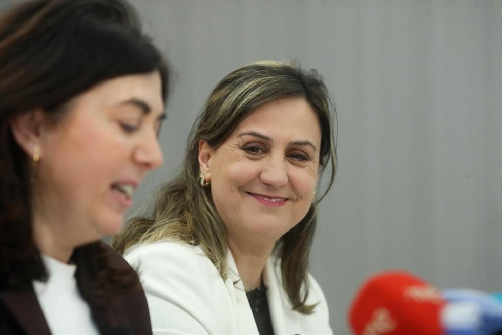 El PP de Elena Candia y Reigosa registran la moción de censura de Lugo