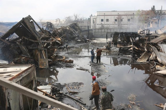 Archivo - Daños materiales tras un bombardeo ejecutado en marzo de 2026 por Pakistán contra un hospital en la capital de Afganistán, Kabul (archivo)