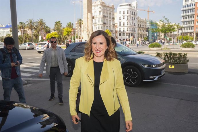 La alcaldesa de València, María José Catalá, durante la celebración del Consejo de Administración de la Autoridad Portuaria de Valencia, a 22 de abril de 2026, en Valencia, Comunidad Valenciana (España). 