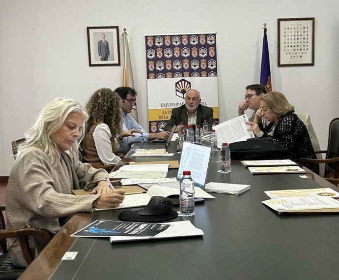 Reunión de la Comisión de Coordinación del Consejo Social de la Universidad de Córdoba.