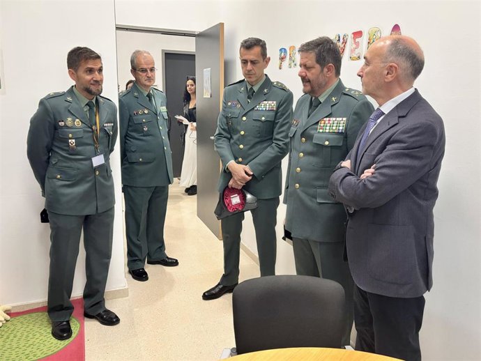 La Comandancia de la Guardia Civil de Zaragoza presenta la nueva "Sala Amable" en las instalaciones oficiales del Acuartelamiento de Valdespartera