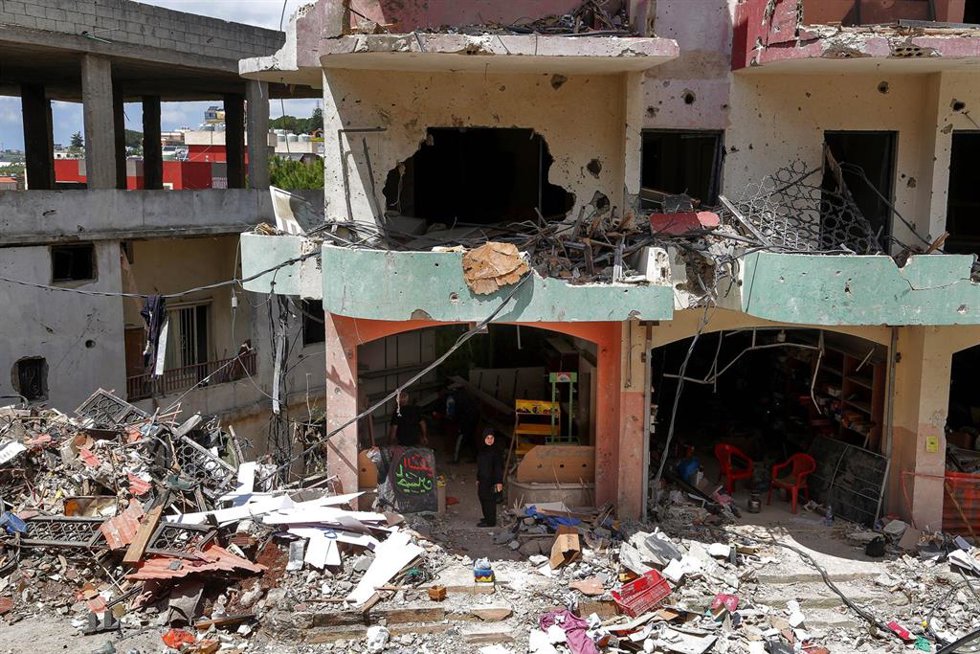 Local devastado por ataques de Israel en una localidad del sur de Líbano 