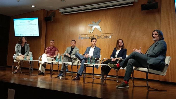 Una de las mesas redondas de la jornada