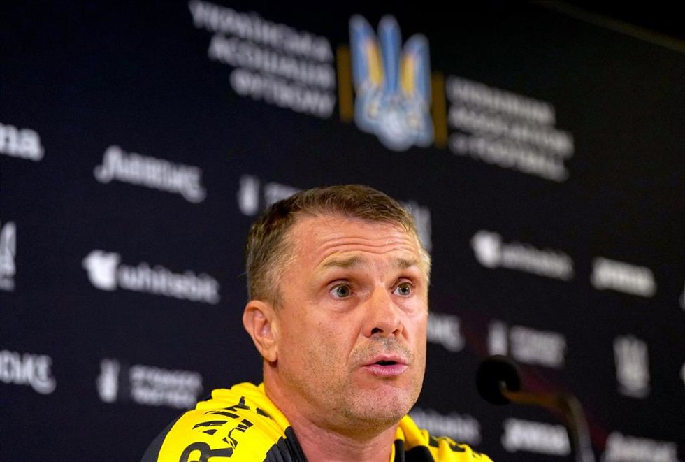 Archivo - Sergei Rebrov, en una rueda de prensa.