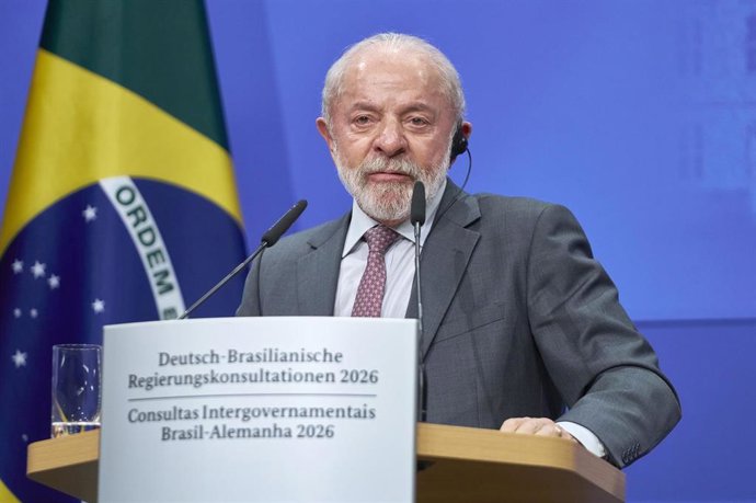 Archivo -  Luiz Inácio Lula da Silva en la tercera ronda de consultas gubernamentales germano-brasileñas, seguida de una rueda de prensa en el Palacio de Herrenhausen.