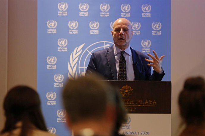Archivo - BEIRUT, Feb. 4, 2020  Claudio Cordone, Director of the United Nations Relief and Works Agency (UNRWA) in Lebanon, speaks at a press conference in Beirut, Lebanon, on Feb. 4, 2020. The United Nations Relief and Works Agency (UNRWA) launched on Tu