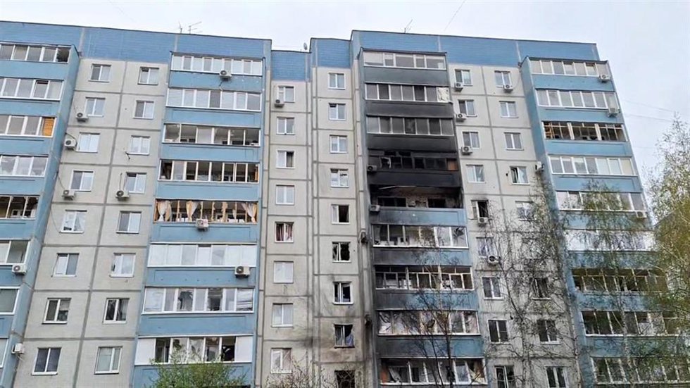 Edificio dañado en Samara, Rusia
