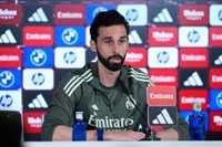 Arbeloa: "Me cuesta pensar que haya algún entrenador que no haga las alineaciones por motivos futbolísticos"