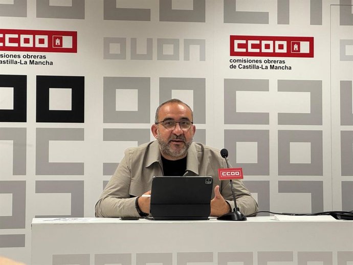 El secretario de Acción Sindical y Transiciones Estratégicas de CCOO, Javier Pacheco