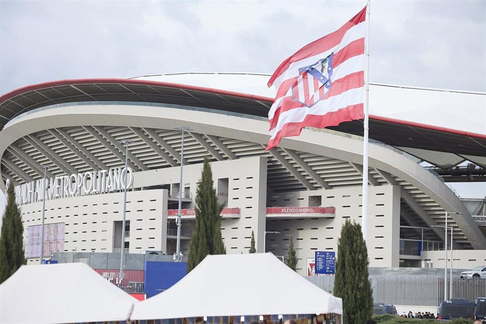 Archivo - Ambiente previo al partido de vuelta entre Atlético de Madrid y FC Barcelona en la semifinal de la Copa del Rey Mapfre, en el Riyadh Air Metropolitano, a 2 de abril de 2025, en Madrid (España). 