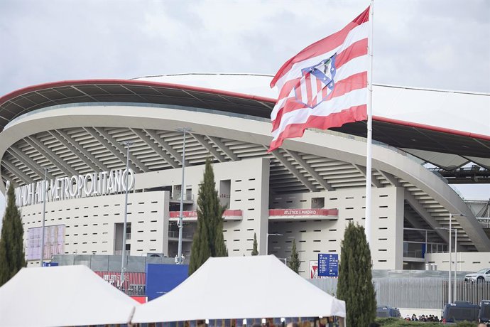Archivo - Ambiente previo al partido de vuelta entre Atlético de Madrid y FC Barcelona en la semifinal de la Copa del Rey, en el Riyadh Air Metropolitano, a 2 de abril de 2025, en Madrid (España). Empatados tras quedar 4-4 en la ida en Barcelona, el Atlét
