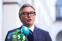 Gavira defiende que el director de comunicación de Vox "cumple con sus obligaciones" tras la denuncia de Adelante