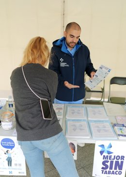 Osakidetzak eta Bilboko Udalak emakumeak erretzeari uztera animatzeko jarduerak antolatu dituzte