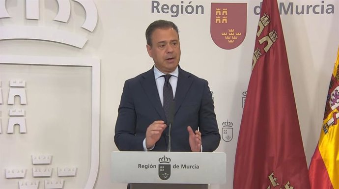 El portavoz del Gobierno regional, Marcos Ortuño, en la rueda de prensa posterior al Consejo de Gobierno