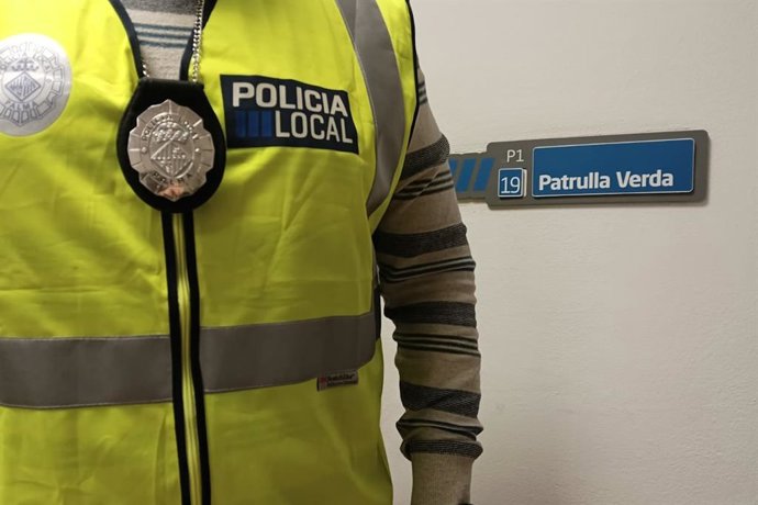 Agente de la UVMA-PV de la Policía Local de Palma.