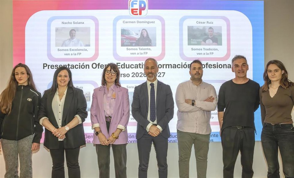 Rueda de prensa del consejero de Educación, Formación Profesional y Universidades, Sergio Silva, para presentar la oferta de FP para el curso 2026/2027 y la campaña 'Referentes FP Cantabria'.