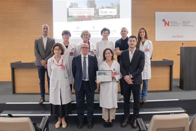 El Servicio de Farmacia del HUN renueva su certificación en humanización 'Humans'.