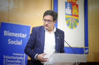 El ministro para la Transformación Digital y de la Función Pública, Óscar López, este jueves en el V Congreso Nacional de Atención Domiciliaria impulsado por el Ayuntamiento de Fuenlabrada.