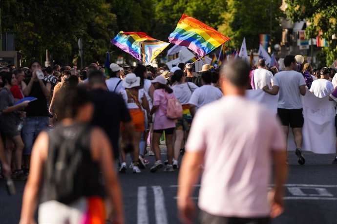 Archivo - Imágenes de la marcha del día Internacional del Orgullo LGTBI, a 28 de junio de 2025 en Sevilla (Andalucía, España). 