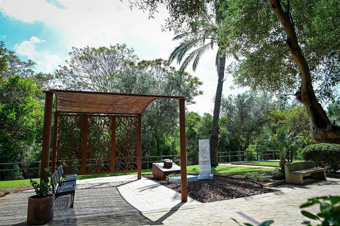 El nuevo espacio de duelo perinatal del cementerio de Palma.