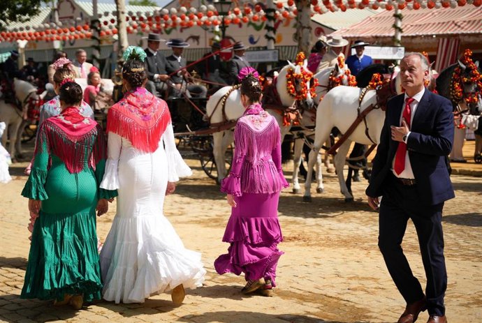 Ambiente en la Feria de Abril en Sevilla.