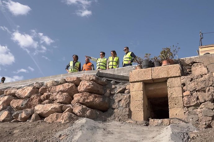Visita a las obras de la carretera de El Chuche, en Benahadux (Almería).