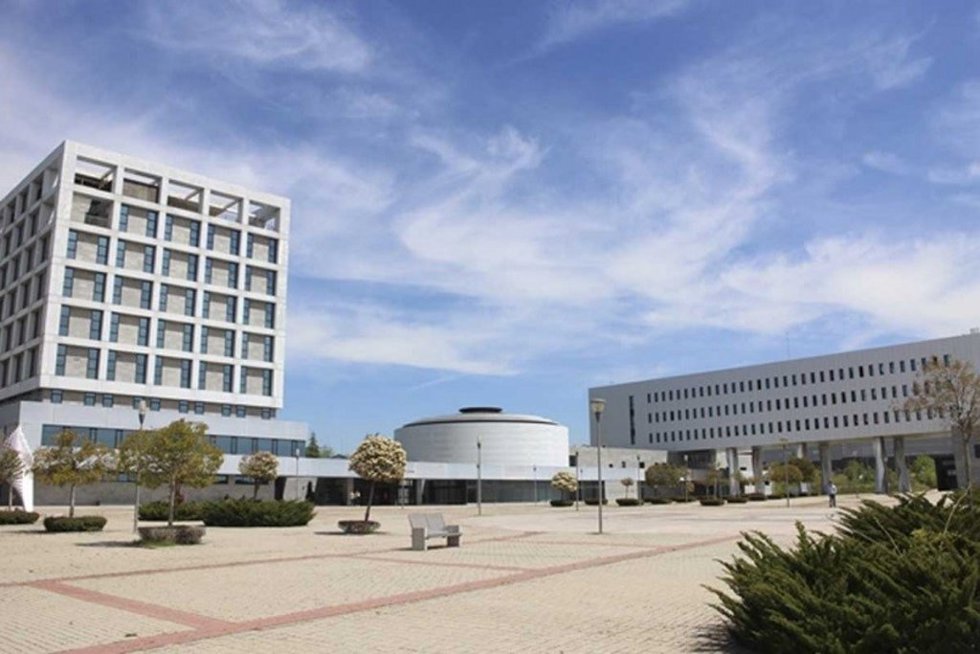 Archivo - Imagen de archivo del campus de Móstoles de la Universidad Rey Juan Carlos (URJC).