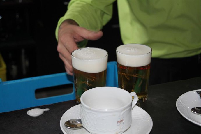 Archivo - CERVEZA, BAR, PARO